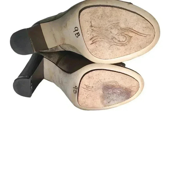 Jean Michelle Cazabat booties - Picture 5 of 5